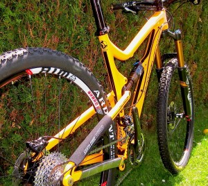 4 SANTA CRUZ