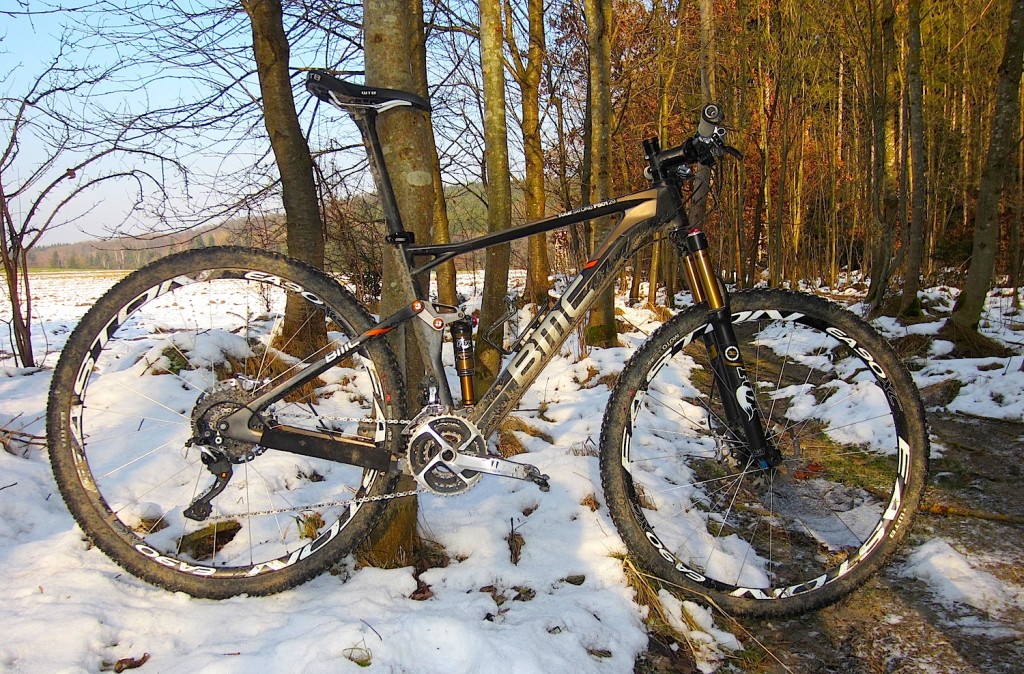 37 BMC FS01
